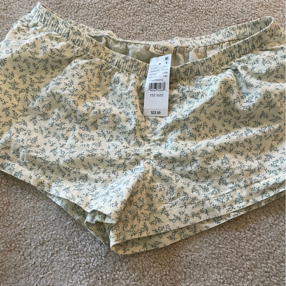 NWT: John Galt Flowy Shorts - One Size